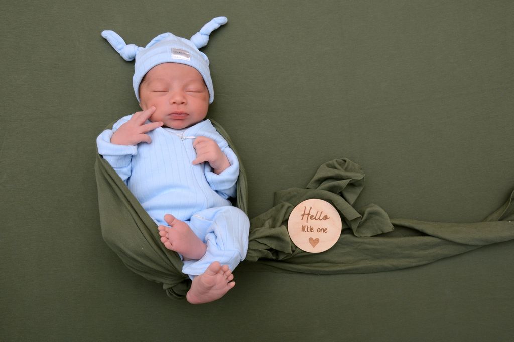 Adonis Christian