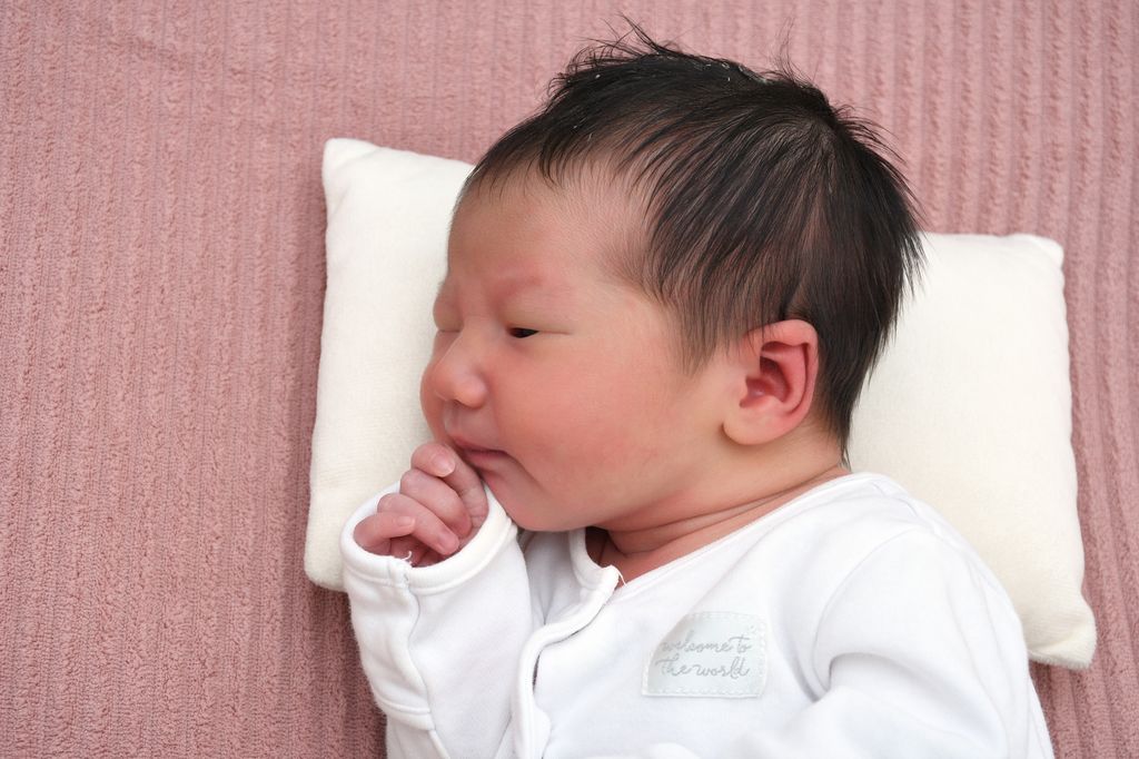 Rhea Iris