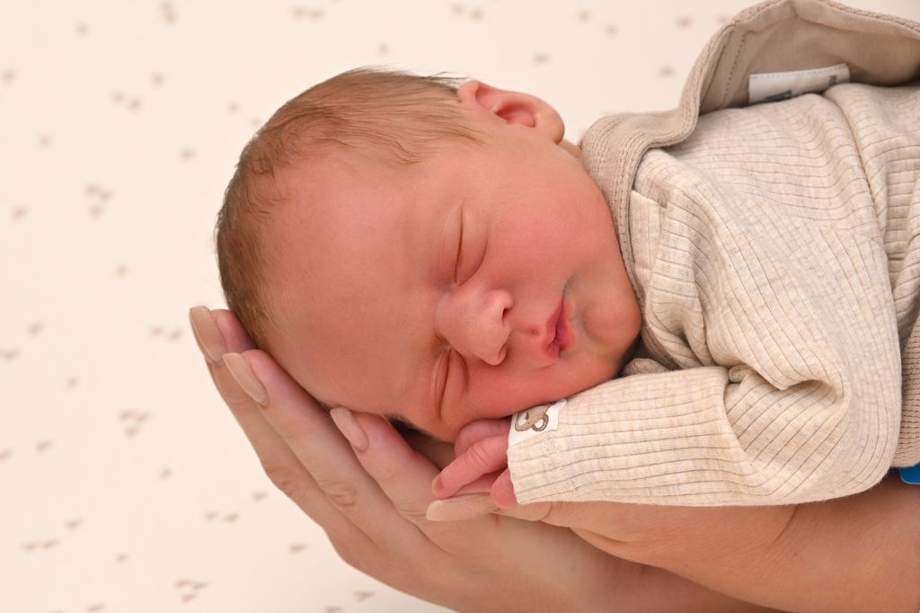 Theo